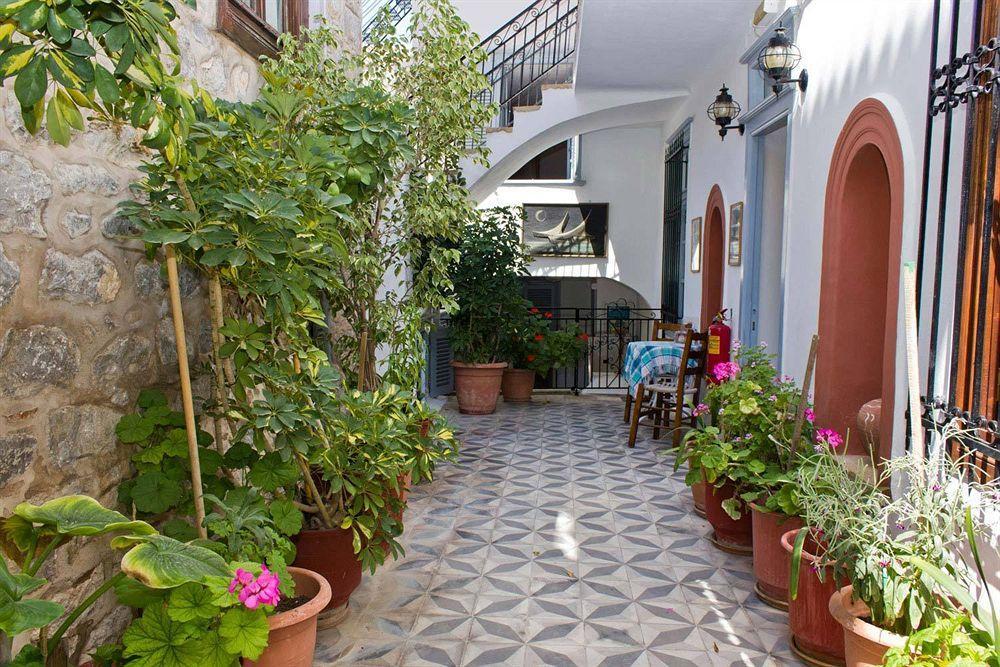 Achilleas Pension Hydra  Exterior foto